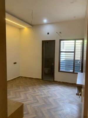 Room in 4 BHK Villa at Nagla Road – for Sale