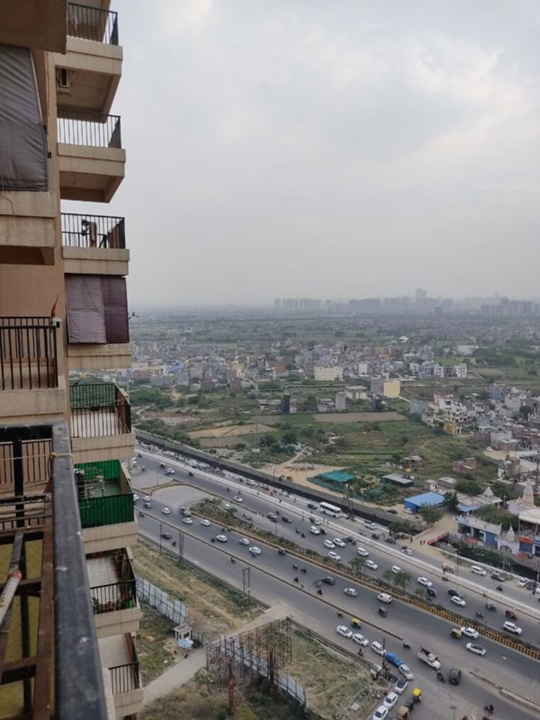 Exterior View, gaur-city-2-14th-avenue 3 Bedroom 1300 Sq.Ft. Apartment In Sector 16c Greater Noida Greater Noida 10347754