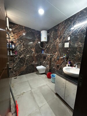 Team Area in 3 BHK Builder Floor at Freedom Fighters Enclave – for Rent
