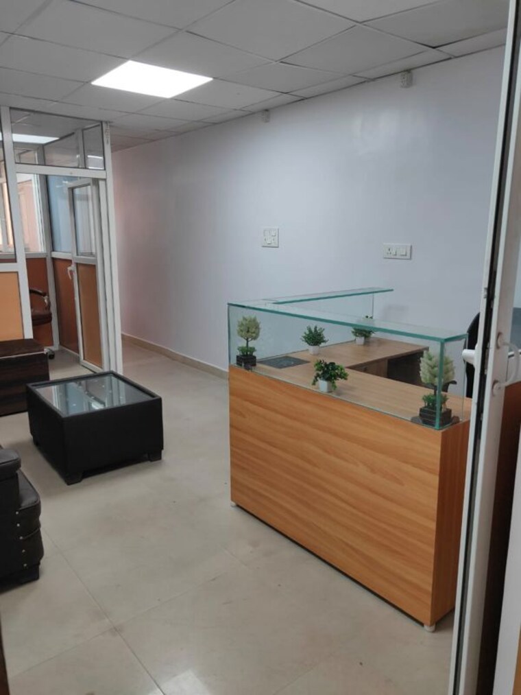 Team Area, fraser road area Commercial Office Space 555 Sq.Ft. In Fraser Road Area Patna 10346361