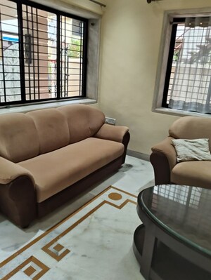 Living Room in 5 BHK Villa at Mulund West – for Rent