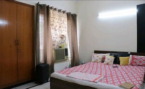 Bedroom in 3 BHK Builder Floor at Vipul World Plots, Sector 48 – for Sale