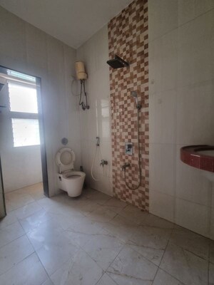 Bathroom in 4 BHK Apartment at Dreams Tower, Kharghar – for Rent