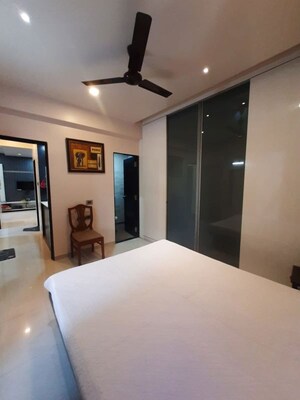 Room in 2 BHK Apartment at Arihant Abhilasha, Kharghar – for Rent