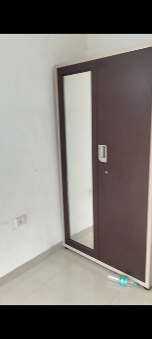 Master Bedroom in 2.5 BHK Apartment at AWHO Shanti Vihar, Sector 95 – for Rent