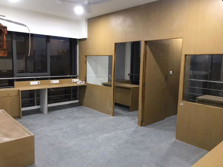 Room, gota Commercial Office Space 750 Sq.Ft. In Gota Ahmedabad 10347876