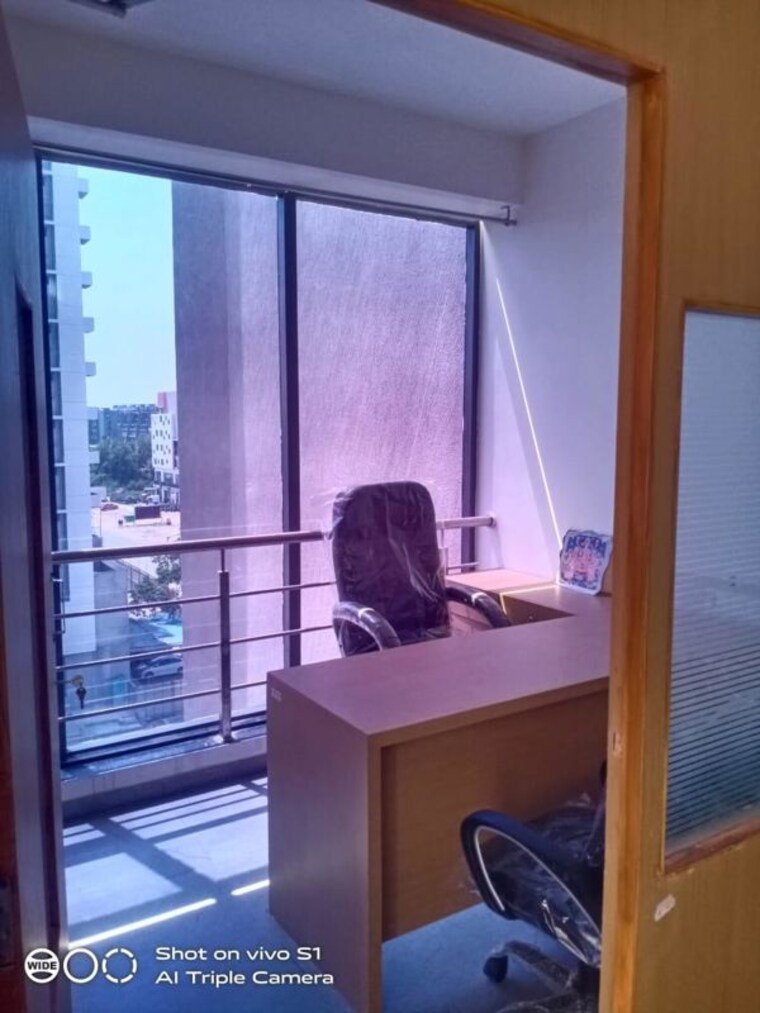 Balcony, gota Commercial Office Space 750 Sq.Ft. In Gota Ahmedabad 10347876