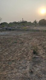 695 Sq.Yd. Plot in Bavlu