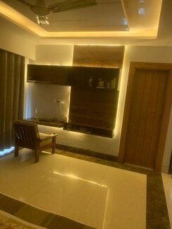 4 BHK + Servant Room Builder Floor For Sale in Sushant Lok II