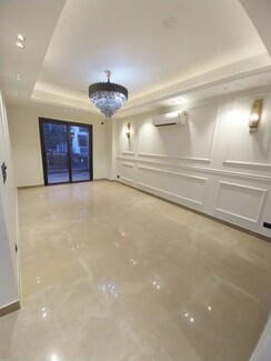 4 BHK + Servant Room Builder Floor For Sale in Sushant Lok I