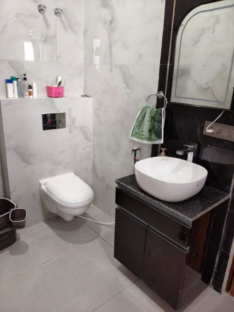 Bathroom, sector 9 3 Bedroom 1550 Sq.Ft. Builder Floor In Sector 9 Bahadurgarh 10347948