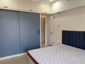 Master Bedroom in 3 BHK Apartment at Kanakia Silicon Valley, Powai – for Rent