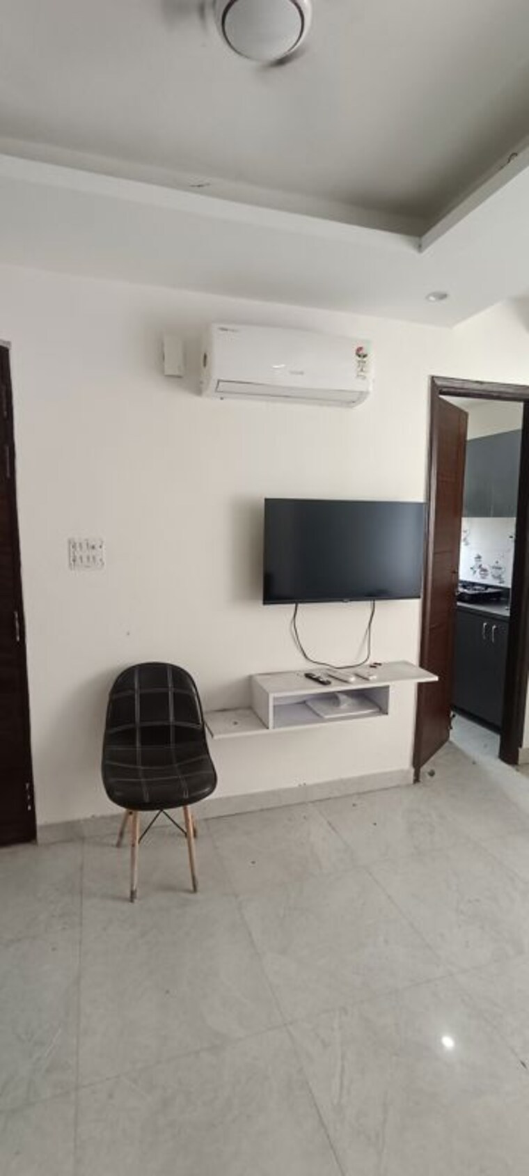 Tv Room, sushant lok iii 1 Bedroom 550 Sq.Ft. Independent House In Sushant Lok Iii Gurgaon 10347976