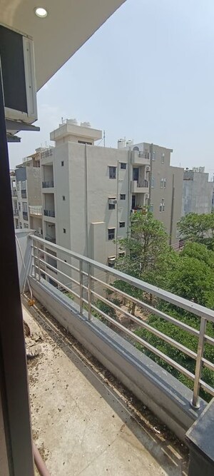 Balcony in 1 BHK Independent House at Sushant Lok Iii – for Rent