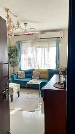 1 BHK Apartment For Sale in Oshiwara