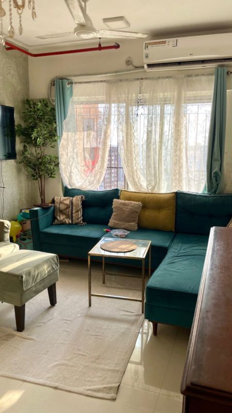 Living Room, oshiwara 1 Bedroom 550 Sq.Ft. Apartment In Oshiwara Mumbai 10347980