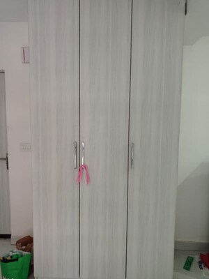 Room in 1 RK Apartment at Dhoot Time Residency, Sector 63 – for Rent