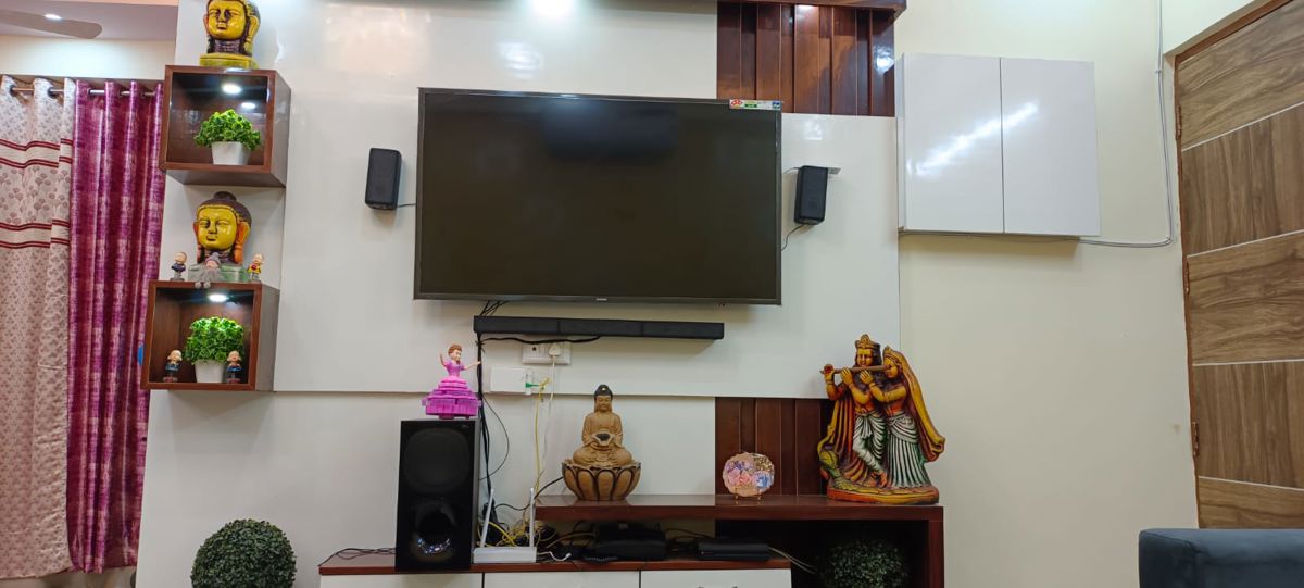 2 BHK 1250 Sq.Ft. Apartment in VVIP Mangal