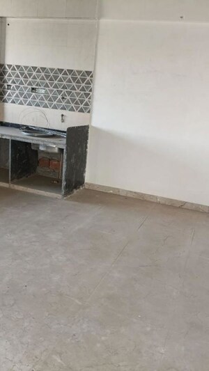 Parking in 3 BHK Apartment at Kala Nagar – for Rent