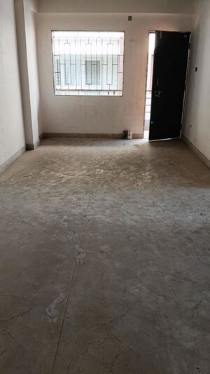 Room in 3 BHK Apartment at Kala Nagar – for Rent