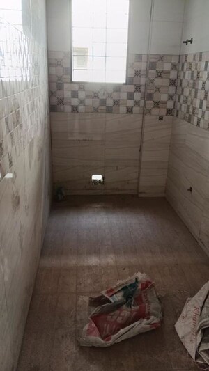 Bathroom in 3 BHK Apartment at Kala Nagar – for Rent