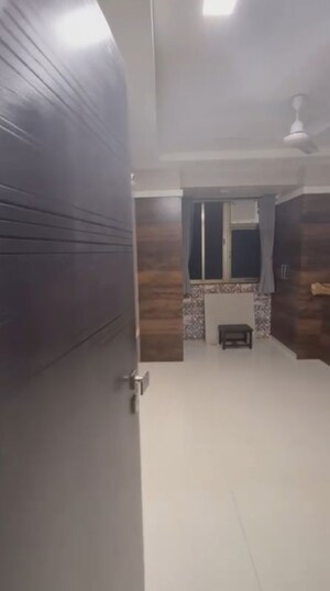 Room in 2 BHK Apartment at Pinewood Apartment, Mulund West – for Rent