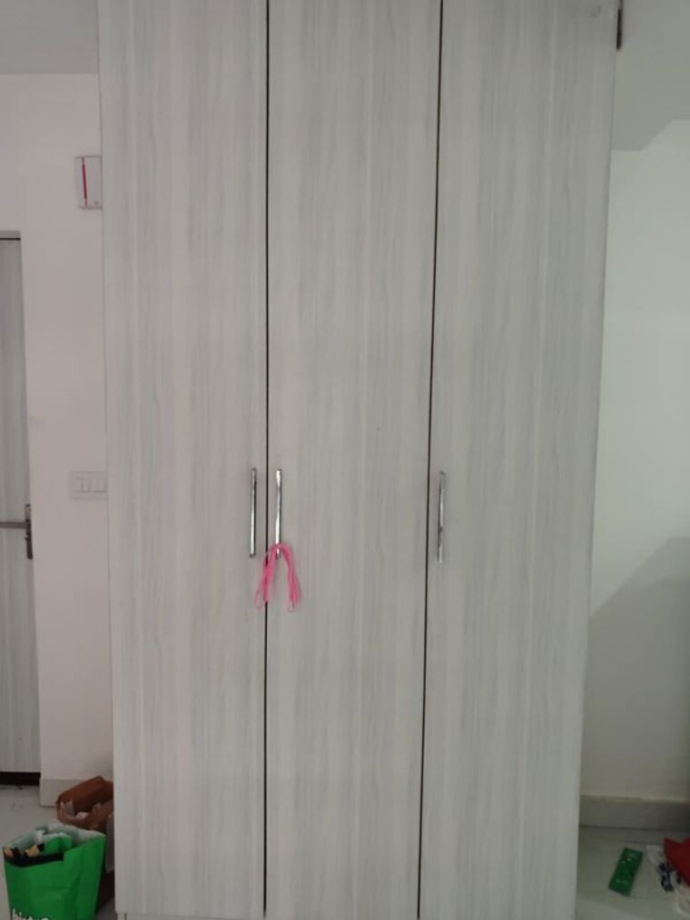 Bathroom, dhoot-time-residency 1 RK 350 Sq.Ft. Apartment In Sector 63 Gurgaon 10348022