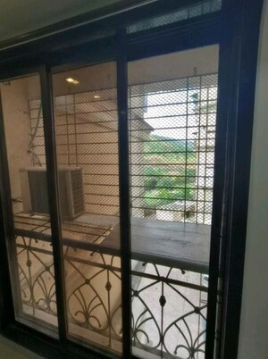 Room in 2 BHK Apartment at Hyde Park CHS, Kharghar – for Sale