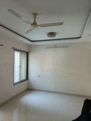 Room in 2 BHK Apartment at Vinode Insignia, Wakad – for Rent