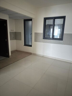 Room in 3.5 BHK Apartment at Puravankara Purva Atmosphere, Thanisandra Main Road – for Sale
