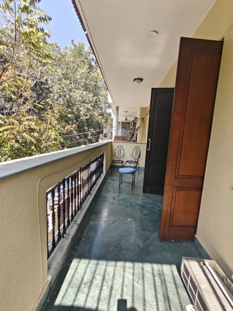 Balcony, ansal-sushant-estate 3 Bedroom 2220 Sq.Ft. Builder Floor In Sector 52 Gurgaon 10348063