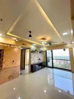 2 BHK Apartment For Sale in Shapoorji Pallonji Joyville
