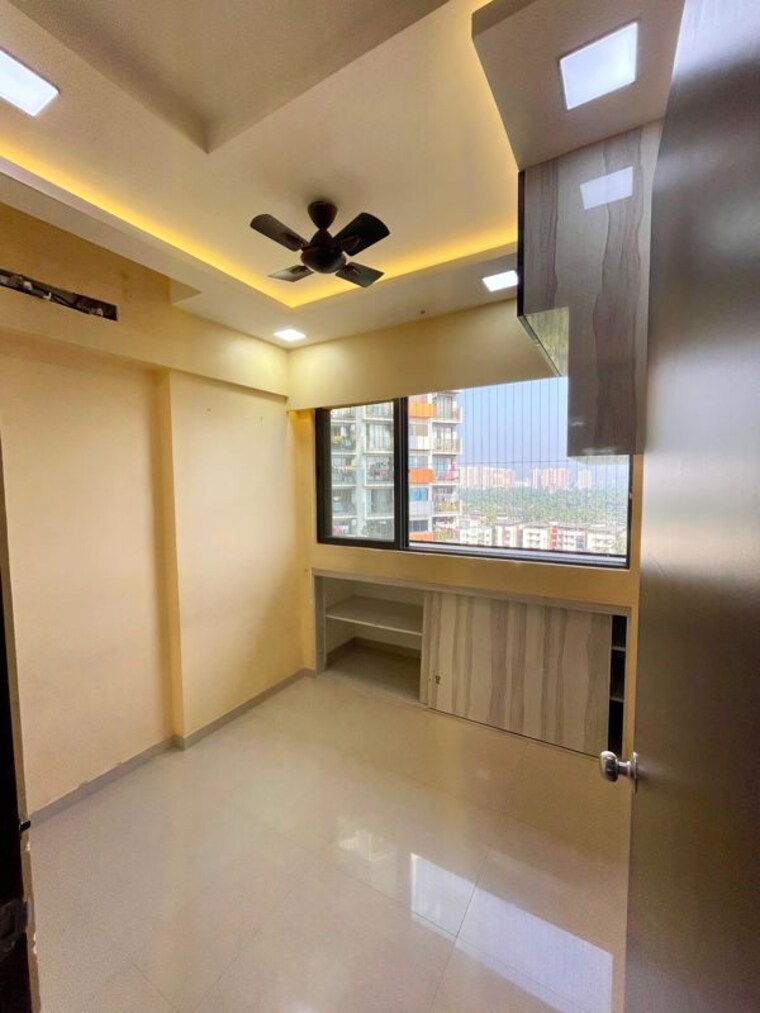 Room, shapoorji-pallonji-joyville 2 Bedroom 650 Sq.Ft. Apartment In Virar West Palghar 10348053
