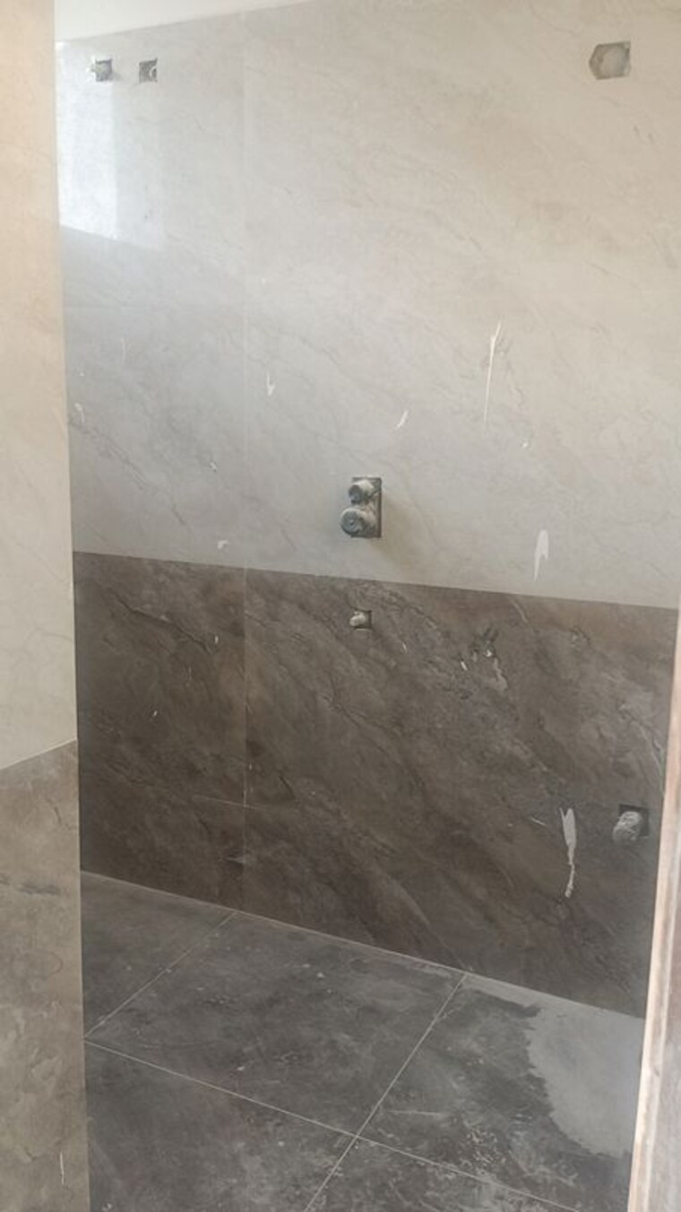Bathroom, neknampur 2 Bedroom 1260 Sq.Ft. Apartment In Neknampur Hyderabad 10348091