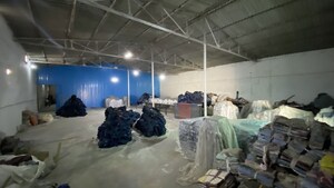  Warehouse For Rent in Kanth