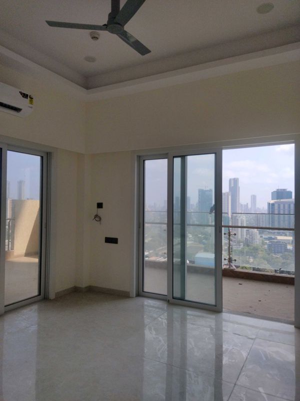 4 BHK + Study Room Apartment For Rent in Indiabulls Blu