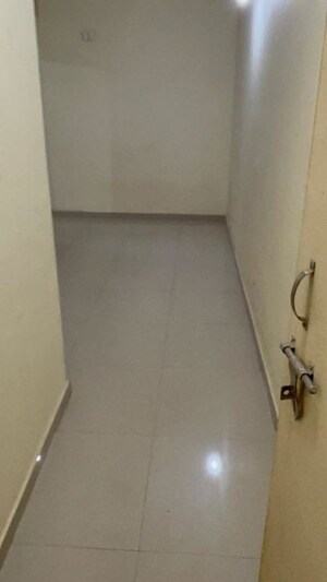 Furnished Amenities in 2 BHK Apartment at Pyramid Pride, Sector 76 – for Sale