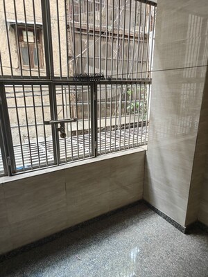 Balcony in 4 BHK Builder Floor at Gujranwala Town – for Rent