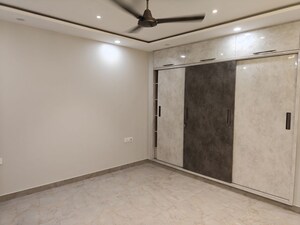 Bedroom in 4 BHK Builder Floor at Gujranwala Town – for Rent