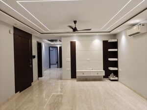Living Room in 4 BHK Builder Floor at Gujranwala Town – for Rent