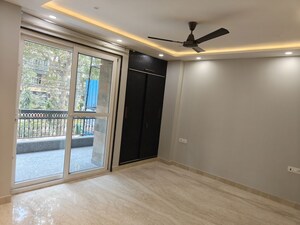 Master Bedroom in 4 BHK Builder Floor at Gujranwala Town – for Rent