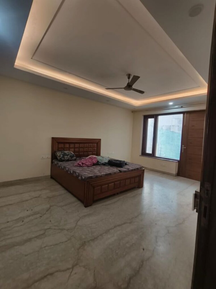 Room, ardee-city 5 Bedroom 3000 Sq.Ft. Builder Floor In Sector 52 Gurgaon 10348199