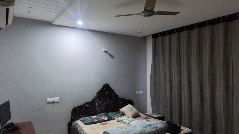 Bedroom, sector 16 3 Bedroom 2100 Sq.Ft. Builder Floor In Sector 16 Panchkula 10348203