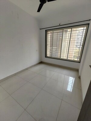 Room in 3 BHK Apartment at Nandan Vatsalya Vihar, Aundh – for Rent