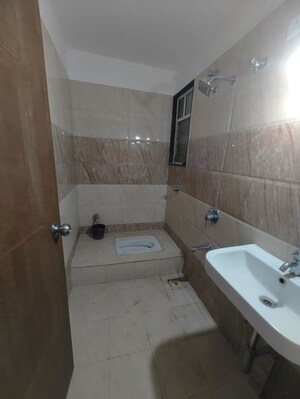 Bathroom in 3 BHK Apartment at Nandan Vatsalya Vihar, Aundh – for Rent