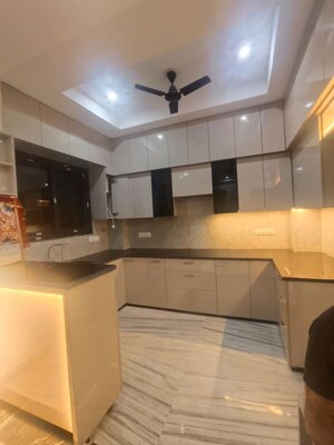 Kitchen in 3 BHK Builder Floor at SAS Tower, Sector 38 – for Rent