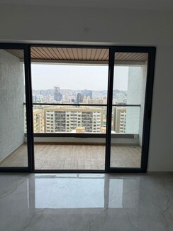 3 BHK + Extra Room Apartment For Sale in Majestique Signature Towers