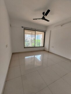 2 BHK + Servant Room Apartment For Sale in Venkatesh Madhuban