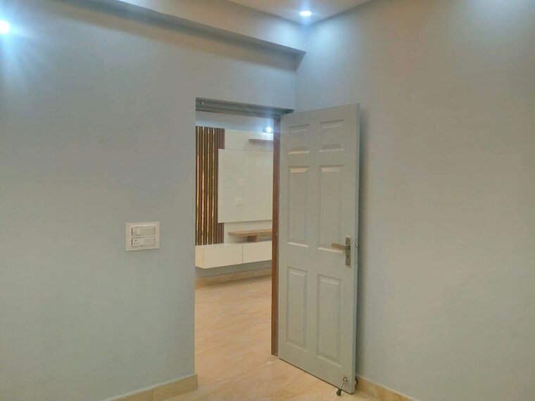 Room, migsun-alpha-central 2 Bedroom 860 Sq.Ft. Apartment In Alpha Ii Greater Noida Greater Noida 10348291
