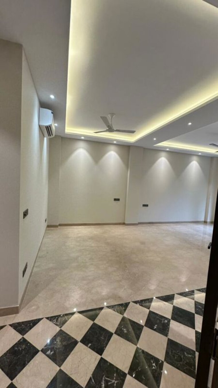 Living Room, greater kailash part 3 3 Bedroom 2250 Sq.Ft. Builder Floor In Greater Kailash Part 3 Delhi 10348322